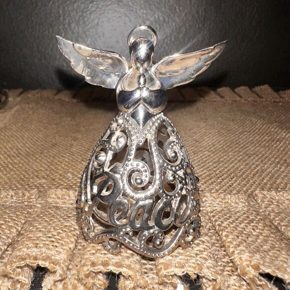 Lenox Metal Silver Tone Angels of HOPE LOVE PEACE Ornament 3" Beautiful 3-Piece - Picture 4 of 8
